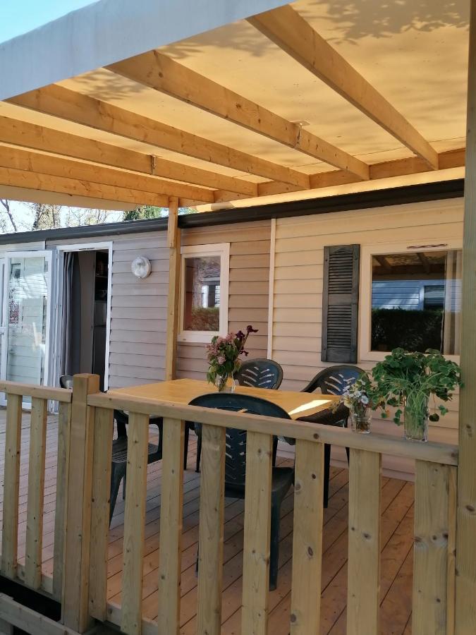 Mobil Home Tout Confort 6 Personnes Climatise Au Pied Du Luberon Ла-Рок-д'Антерон Екстер'єр фото